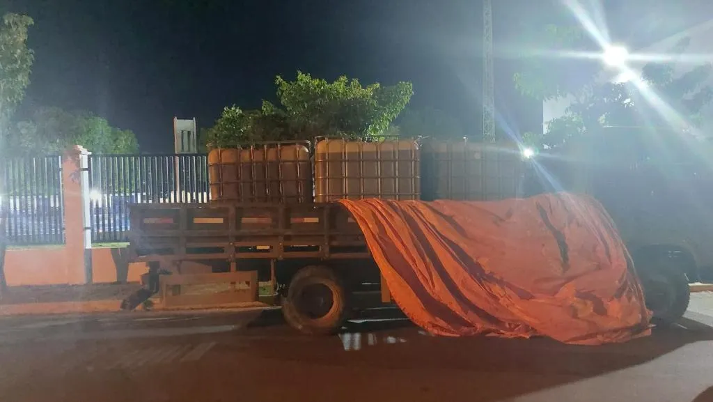 Motorista é preso por transporte irregular de combustível em MT
