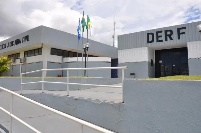 Polícia Civil prende em flagrante autor de furto em veículos no Parque Tia Nair