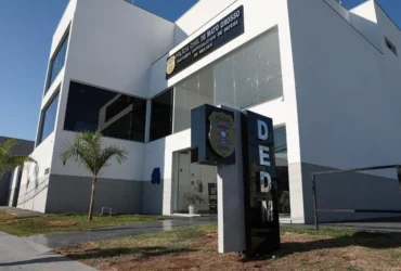 Motorista é preso por estupro de passageira em Cuiabá após corrida