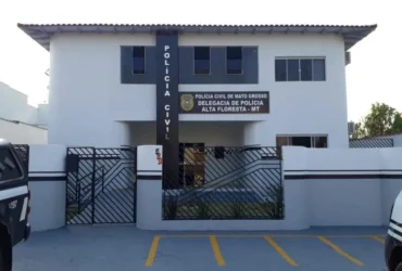 Suspeito agride jovem e incendeia casa por ciúmes em Alta Floresta