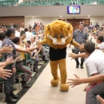 Proerd realiza formatura de 1.300 alunos do sétimo ano em Cuiabá