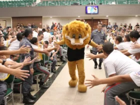 Proerd realiza formatura de 1.300 alunos do sétimo ano em Cuiabá