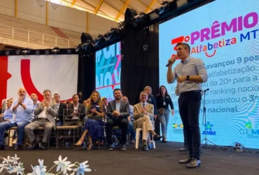 Seduc premia 100 escolas por avanço na alfabetização em Mato Grosso