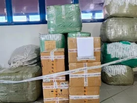 Sefaz apreende carga irregular escondida entre bobinas de aço