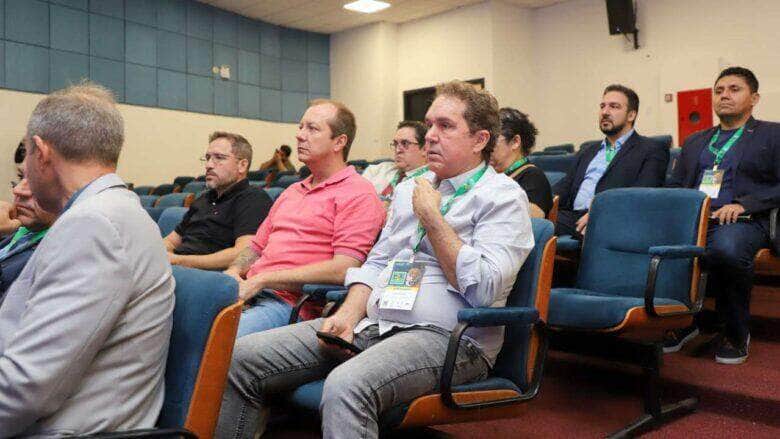 Varzea Grande participa de Forum de Desenvolvimento Economico de Mato Grosso