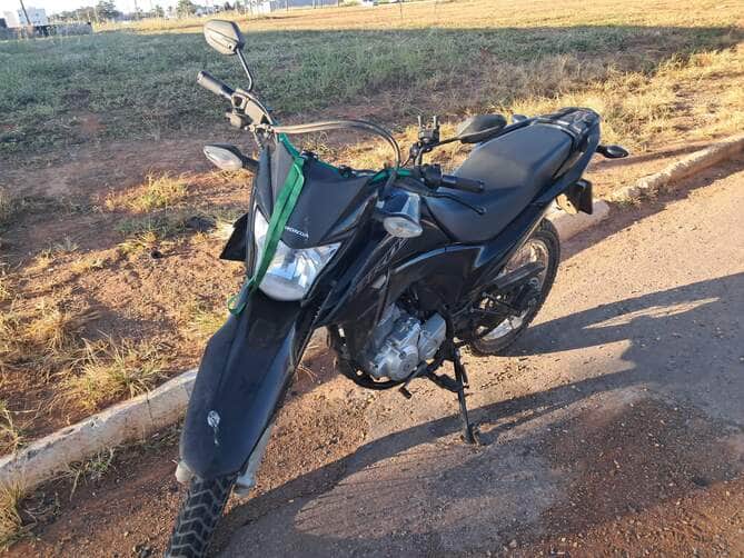 Condutor foge após colisão entre motos deixar vítima ferida em Lucas do Rio Verde 84 Condutor foge após colisão entre motos deixar vítima ferida em Lucas do Rio Verde