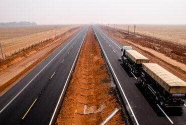 Colisão entre veículos é registrada na BR-163 em Mato Grosso