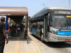 SPtrans coloca ônibus da Paese em circulação para substituir linhas de ônibus paralizadas pelos trabalhadores da Viação Grajaú.