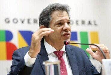 Brasília (DF), 22/05/2025 - O ministro da Fazenda, Fernando Haddad, durante divulgação dos dados do Relatório de Avaliação de Receitas e Despesas Primárias do 2º bimestre de 2025. Foto: Valter Campanato/Agência Brasil