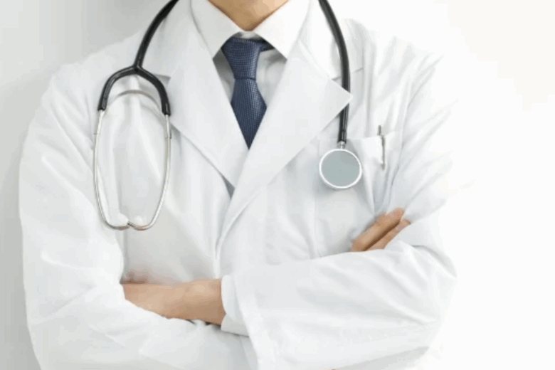 Vereador e médico teria estuprado pacientes dentro do próprio consultório em Mato Grosso 79 medico