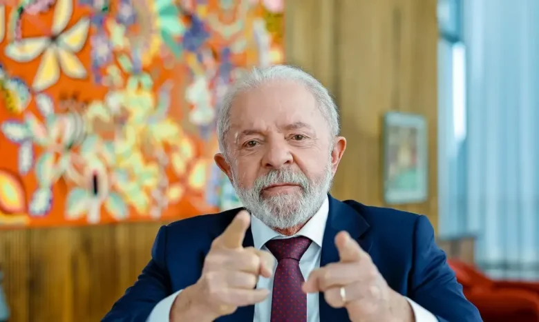 Brasília - DF. - 17/07/2025 - Presidente da República, Luiz Inácio Lula da Silva durante entrevista à CNN. Palácio da Alvorada.   Foto: Ricardo Stuckert / PR