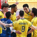 Brasil vence China de virada (3 a 1) e se classifica às semifinais da Liga das Nações pela primeira vez desde 2021 - em 30/07/2025