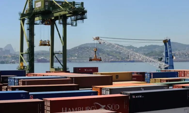 Programa BR do Mar pode reduzir em até 60% os custos com cabotagem
