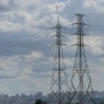 Governo publica MP para conter aumento na conta de luz