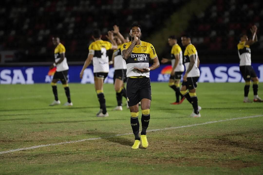 Criciúma humilha, Botafogo-SP vira lanterna e g-4 fica próximo: tudo sobre a virada da Série B