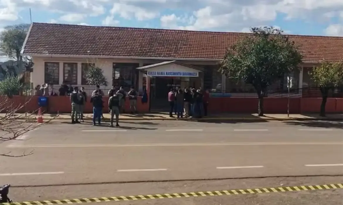 Mec e governo anunciam apoio após ataque fatal em escola no RS
