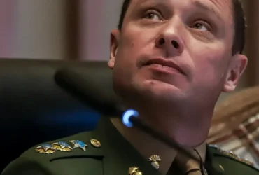Cid confirma que Bolsonaro leu minuta golpista durante reunião em 2022