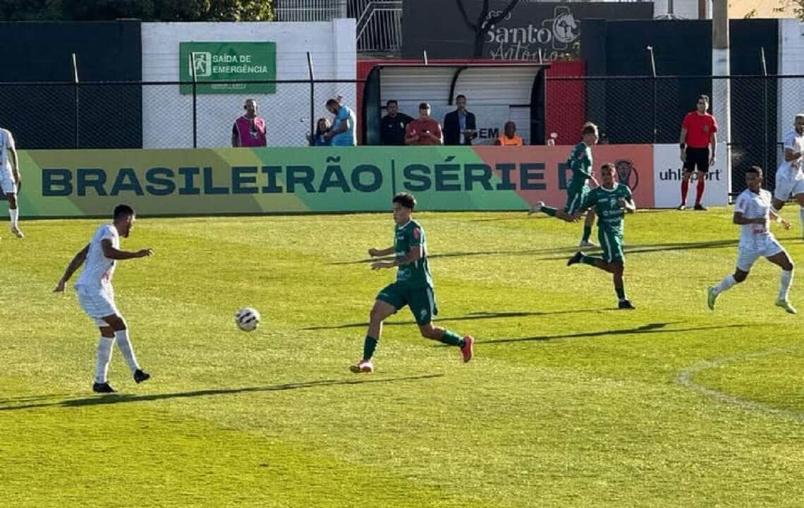 Lance de Ceilândia x Luverdense. Imagem: Divulgação Ceilândia