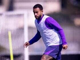 Corinthians x Bragantino: Onde assistir, escalações e tudo sobre o duelo paulista pelo Brasileirão. Imagem: Rodrigo Coca/Ag. Corinthians