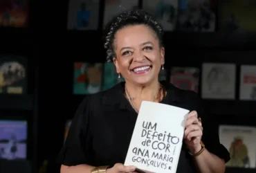 Ana Maria Gonçalves é eleita para a ABL e faz história
