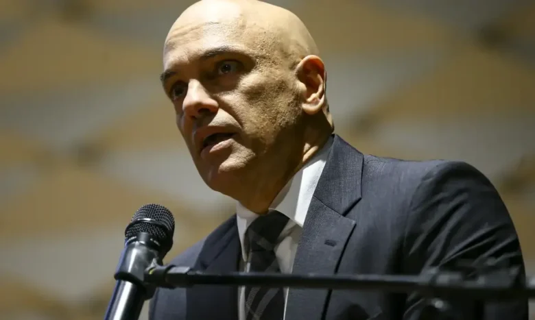 EUA revogam vistos de Moraes e aliados após operação contra Bolsonaro