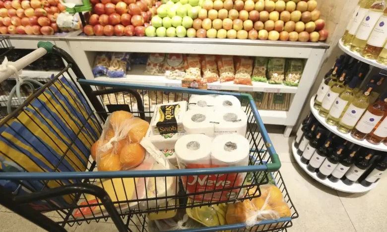 Cesta reduz valor em 11 capitais segundo pesquisa do Dieese