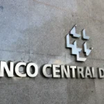 Inflação sobe com economia aquecida, diz Banco Central