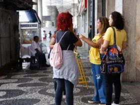 MEC planeja universalizar Pé-de-Meia para estudantes do ensino médio público