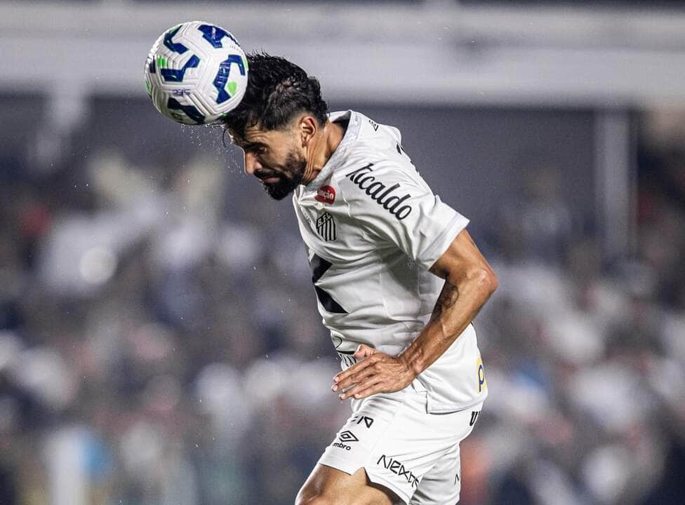 Mirassol x Santos: Onde assistir, escalações e tudo sobre o duelo pela 15ª rodada do Brasileirão Betano 2025. Imagem: @raulbaretta_photo Santos FC Mirassol x Santos: Onde assistir, escalações e tudo sobre o duelo pela 15ª rodada do Brasileirão Betano 2025. Imagem: @raulbaretta_photo Santos FC