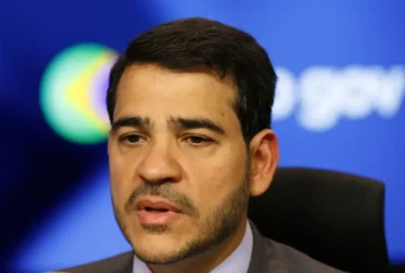 Agu recorre ao STF para reverter decisão sobre IOF