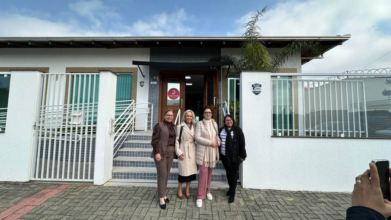 Delegacao de Cuiaba conhece Associacao Amor pra Down em Balneario Camboriu scaled