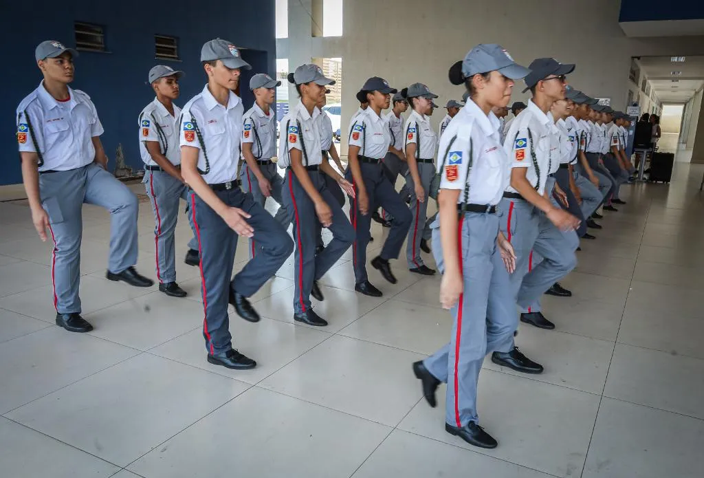 Inscrições abertas para escolas estaduais militares em Mato Grosso para 2026