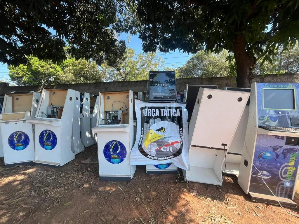 Força Tática apreende máquinas caça-níquel em Rondonópolis