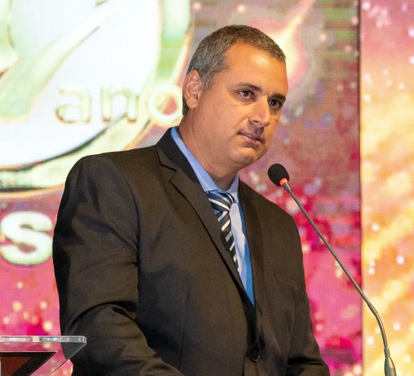 O futuro da suinocultura será debatido nesta sexta-feira na capital de Mato Grosso 84 O presidente da Acrismat, Frederico Tannure Filho, reforça que o evento será uma oportunidade importante para discutir os desafios e oportunidades da suinocultura no estado. - Foto e texto: Assessoria