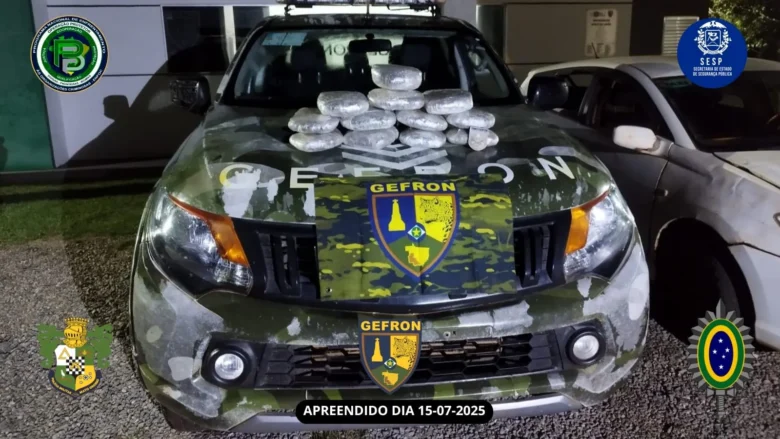 Gefron apreende supermaconha em táxi boliviano na BR-070