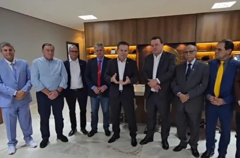 Governador confirma novos investimentos para habitação em Mato Grosso