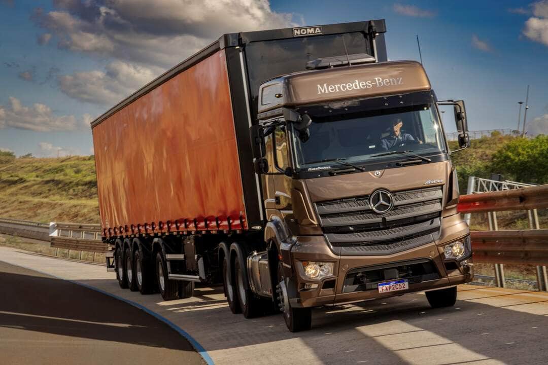 Mercedes Benz relanca Axor com nova motorizacao tecnologias e foco no cliente Divulgacao 2