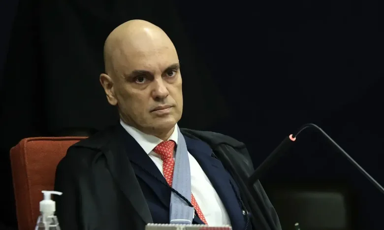 Moraes assume relatoria de ação da AGU sobre IOF no STF