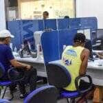 Oportunidades estão disponíveis em diversas áreas de atuação; somente Cuiabá e Várzea Grande somam 444 vagas, incluindo postos exclusivos para Pessoas com Deficiência (PCD)