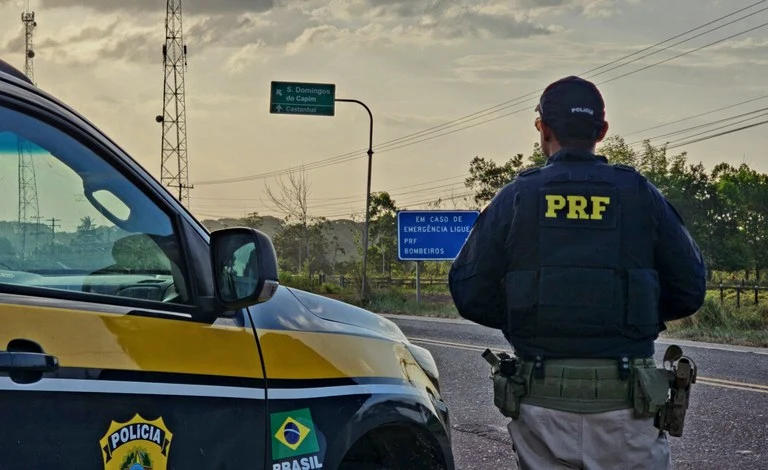 Motorista morre em colisão frontal com carreta na BR-163 em Sinop