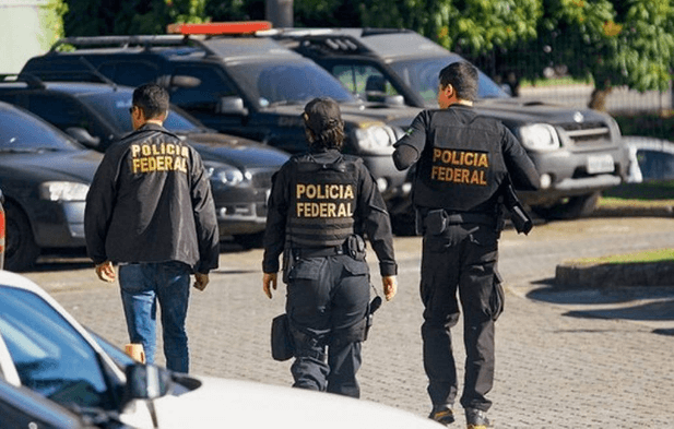 Polícia Federal destrói garimpos ilegais durante operação no oeste