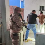 Polícia prende suspeito por homicídio e violência doméstica
