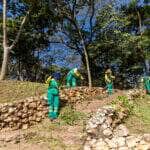 Prefeitura de Cuiaba finaliza operacao no Morro da Luz com retirada de 30 toneladas de lixo