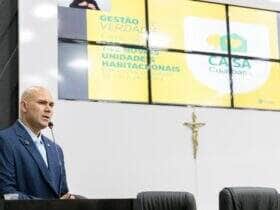 Prefeitura de Cuiaba reconsidera ferias de professores em anuncio financeiro