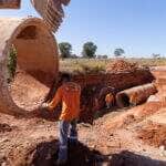 Prefeitura de Rondonopolis inicia obras para acabar com erosao em rua do Parque dos Lirios