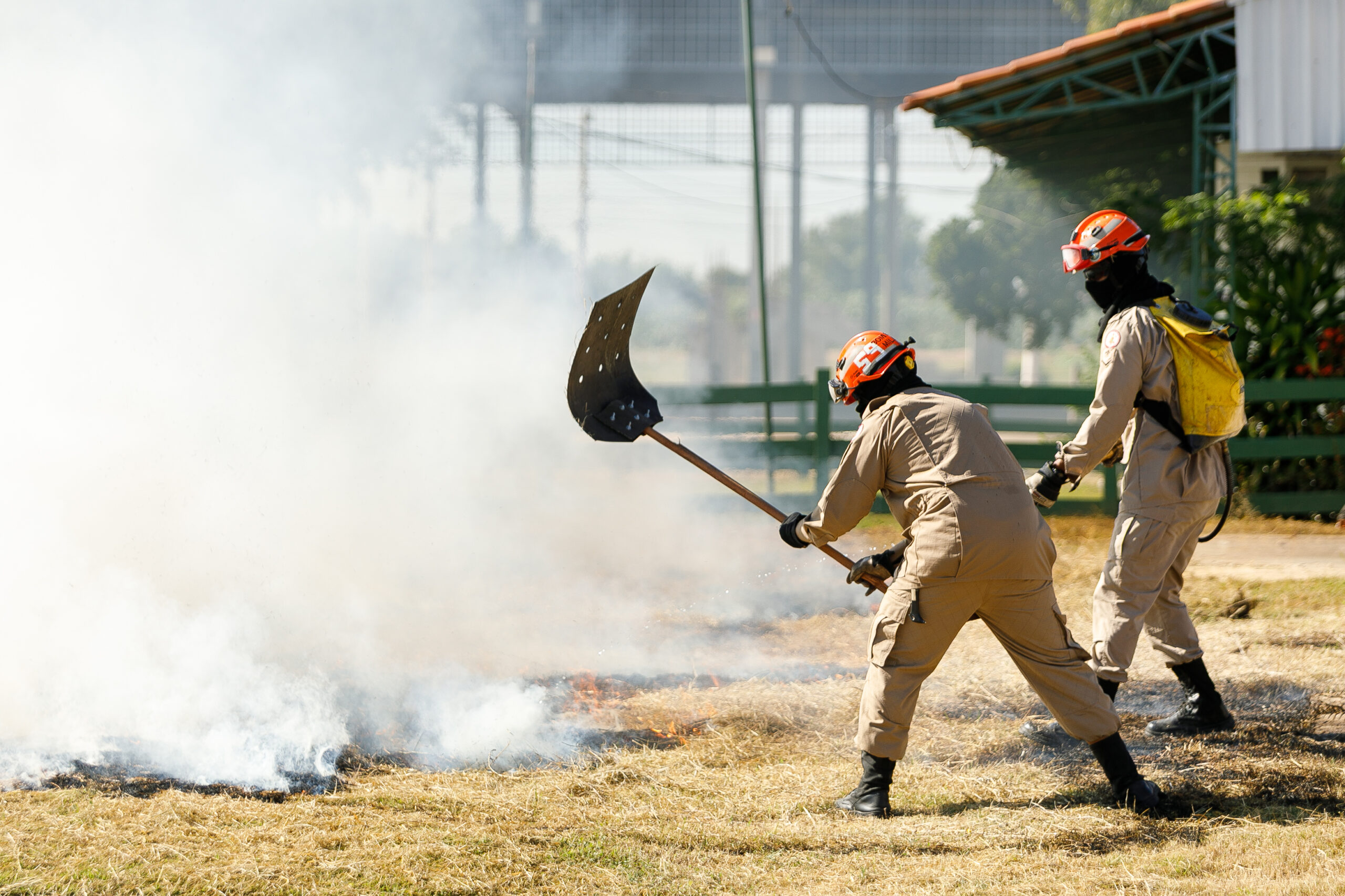 Prefeitura e Corpo de Bombeiros lancam campanha Cuiaba Sem Queimadas scaled