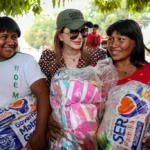 Primeira-dama reforça assistência com entrega de cestas em Campinápolis