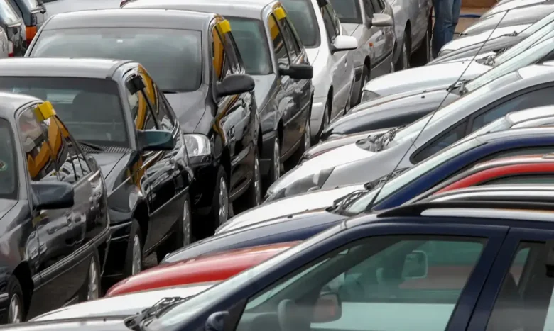 Produção avança 7,8% no semestre e aquece mercado de veículos