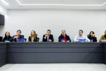 Estado apresenta projeto para nova central de saúde com foco em conciliação