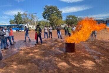 Servidores da Agricultura participam de treinamento sobre primeiros socorros e combate a incendios